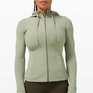 Lululemon Hooded Define Jacket in Rosemary green